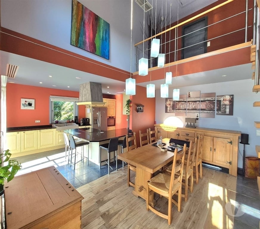 Annonce maison Beaumont Barbençon - Photos Vivastreet Villa 4 façades à vendre à Leugnies Pas d'agence