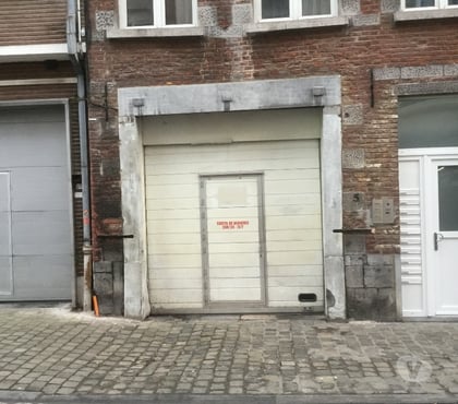 Vente parking & garage Cuesmes Mons - Photos Vivastreet Garages ( box fermé ) à vendre à MONS