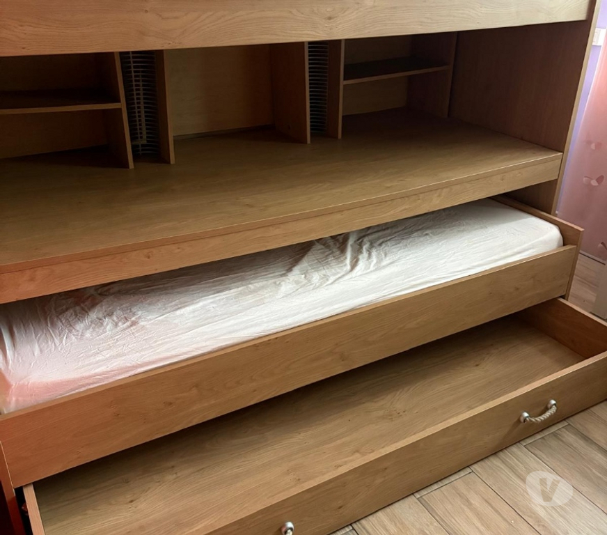Meubles & Décoration Uccle - Photos Vivastreet Chambre à coucher pour jeune ados