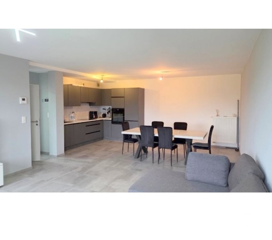 location meublé Bertrix - Photos Vivastreet Bertrix : bel appartement, 2ch, terrasse, parking privatif.
