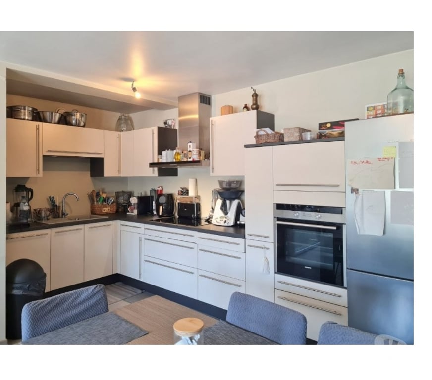 Appartement a vendre Bertrix - Photos Vivastreet Bertrix : appartement, 2ch, terrasse, ascenseur.