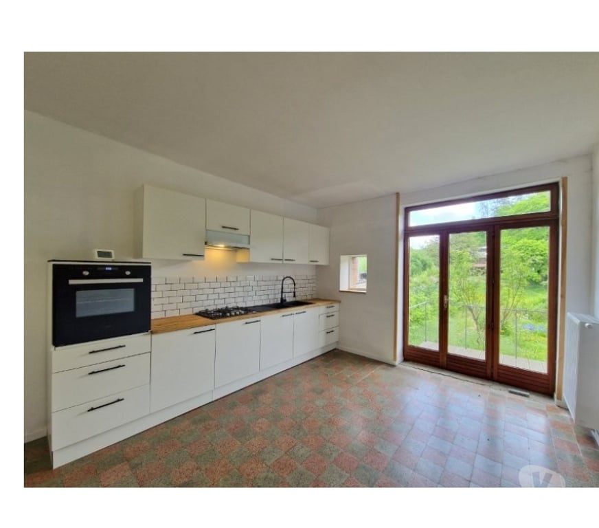 Annonce maison Alle - Photos Vivastreet Semois : maison rénovée avec jardin, 3-4 ch.