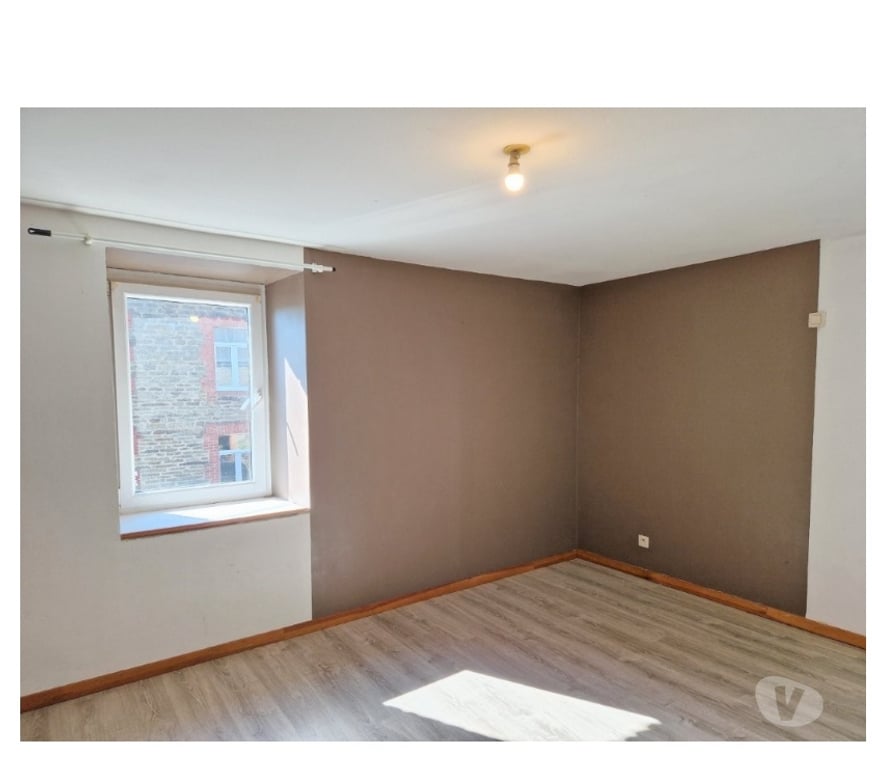 Annonce maison Bouillon Corbion - Photos Vivastreet Corbion : charmante maison en pierres, 2ch.