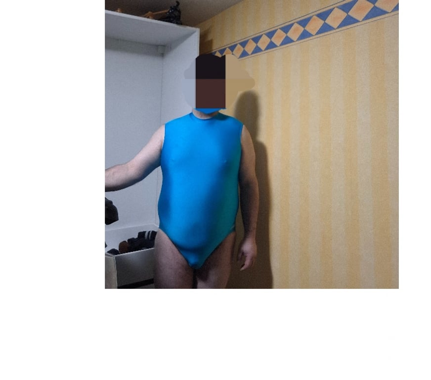 Gay Tenneville Barrière de Champlon - Photos Vivastreet Je cherche homme qui aime le spandex