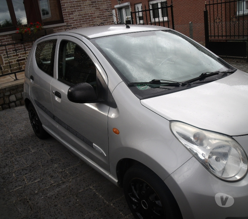 Voiture à vendre Seraing Jemeppe - Photos Vivastreet SUZUKI ALTO 1;0 PRET IMMATRIC CT PASSE LE 13 08 2025