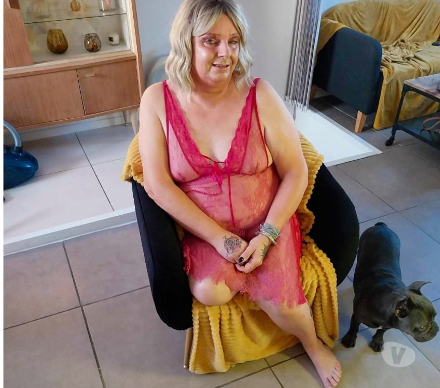 exhib Mons Cuesmes - Photos Vivastreet Salut a tous les hommes super actif je suis trengenre