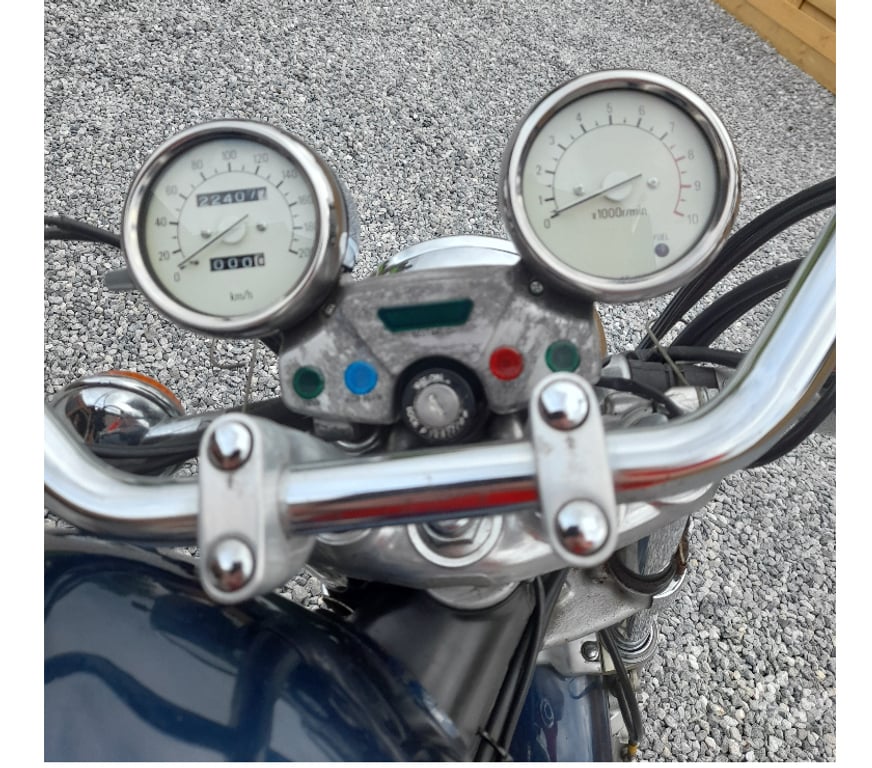 Motos Ciney - Photos Vivastreet Je vend ma moto Yamaha Virago 750
