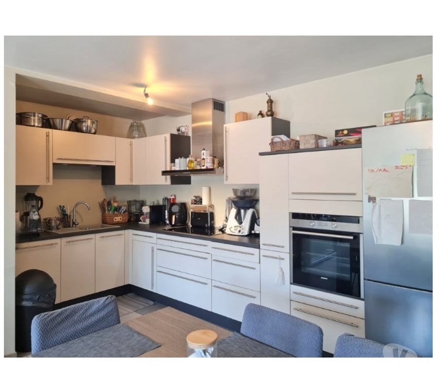 Appartement a vendre Bertrix - Photos Vivastreet Bel appartement avec balcon, parking privatif, ascenseur.