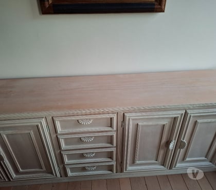 Meubles & Décoration - Photos Vivastreet Buffet en bois avec 4 tiroirs et 4 portes