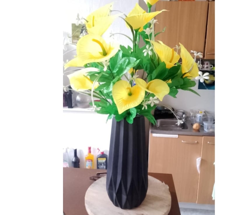 vase avec fausse fleur 60 cm de haut