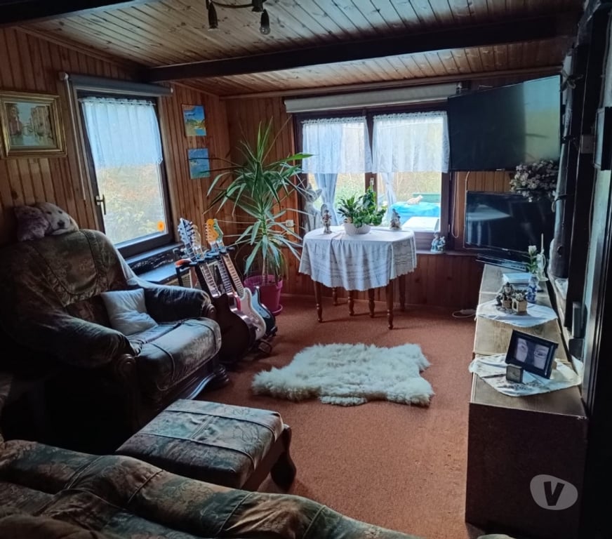 Annonce maison Hastière Hastière-par-delà - Photos Vivastreet CHALET à vendre à HASTIERE
