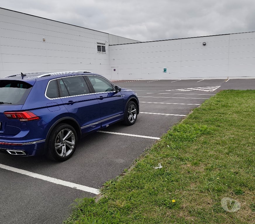 Voiture à vendre Quaregnon - Photos Vivastreet A saisir Volkswagen Tiguan R-Line état showroom