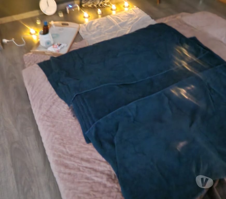 Escort Andenne - Photos Vivastreet Massage sensuel (dan un très beau cadre)