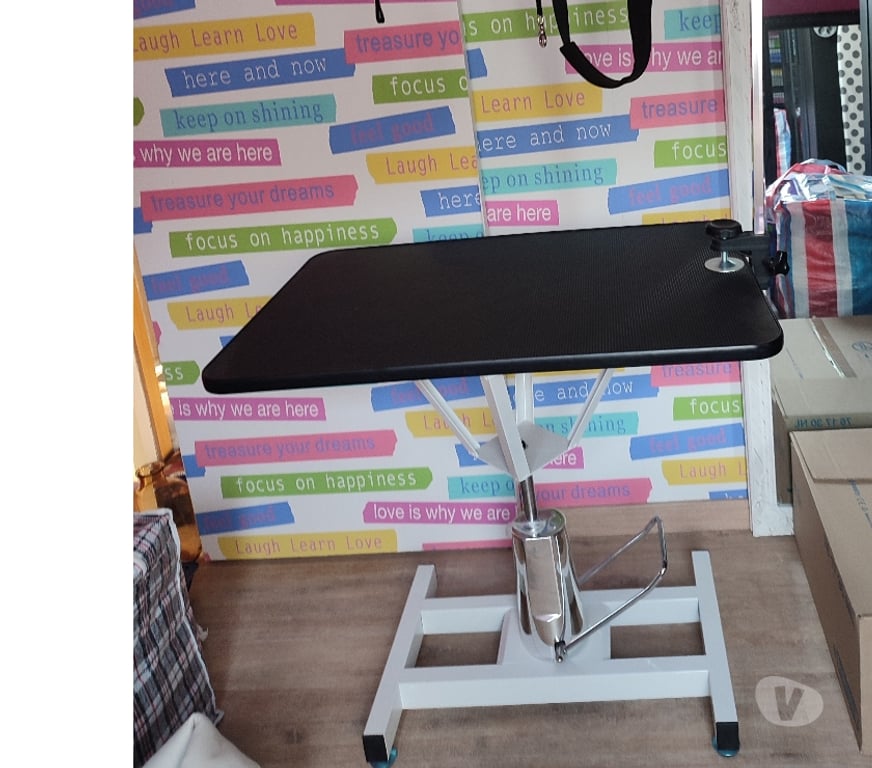 Matériel agricole Baillamont - Photos Vivastreet Table toilettage