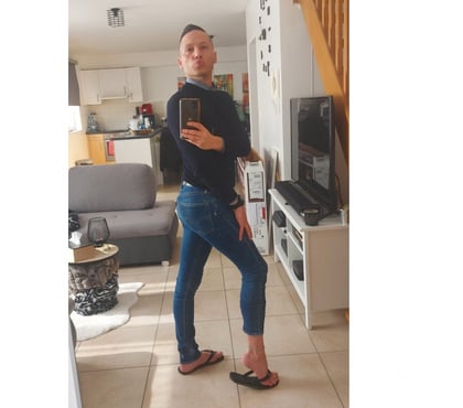 Rencontre gay Ans-Centrum Ans - Photos Vivastreet SUCEUR VOUS SUCE DISCRÈTEMENT MAINTENANT