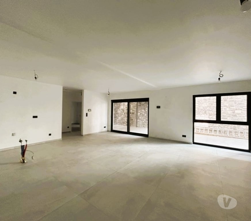 Immeuble à vendre Walcourt Ahérée - Photos Vivastreet RDC de standing 147M2- 2 entrées-3 chambres-Terrasse. PEB A