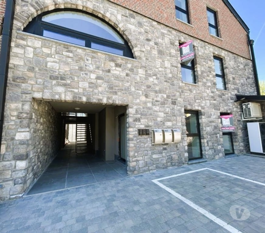 Immeuble à vendre Walcourt Ahérée - Photos Vivastreet RDC de standing 147M2- 2 entrées-3 chambres-Terrasse. PEB A