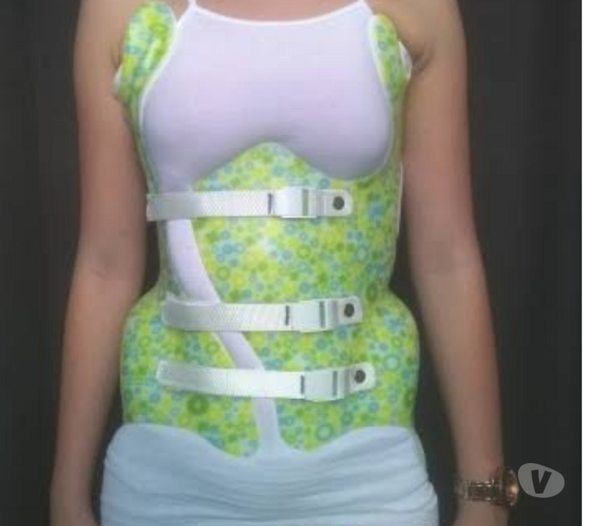 exhib Gembloux Gembloux-Centrum - Photos Vivastreet Cherche fille avec corset scoliose ou orthopédique ou hand.