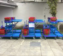 13 chariot de nettoyage ECOLAB