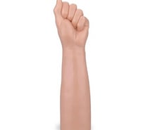 Branché Fist et tétons sensibles de gros ours 50a minimum