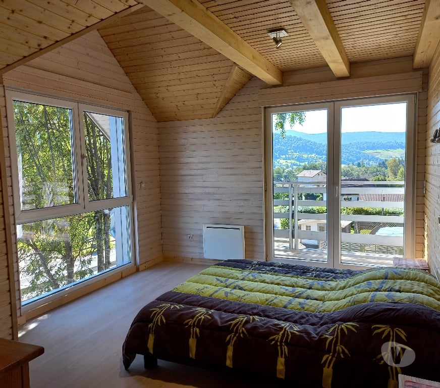Annonce maison France - Photos Vivastreet LE MENIL (France-Vosges) - MAISON 2014 rénovée 2025