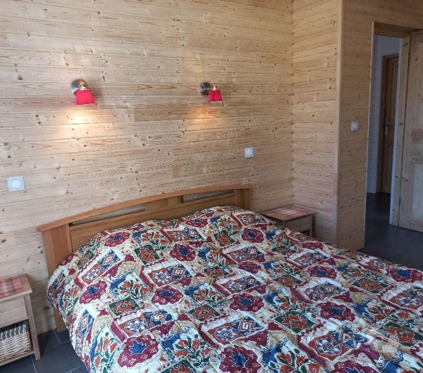 Annonce maison France - Photos Vivastreet LE MENIL (France-Vosges) - MAISON 2014 rénovée 2025