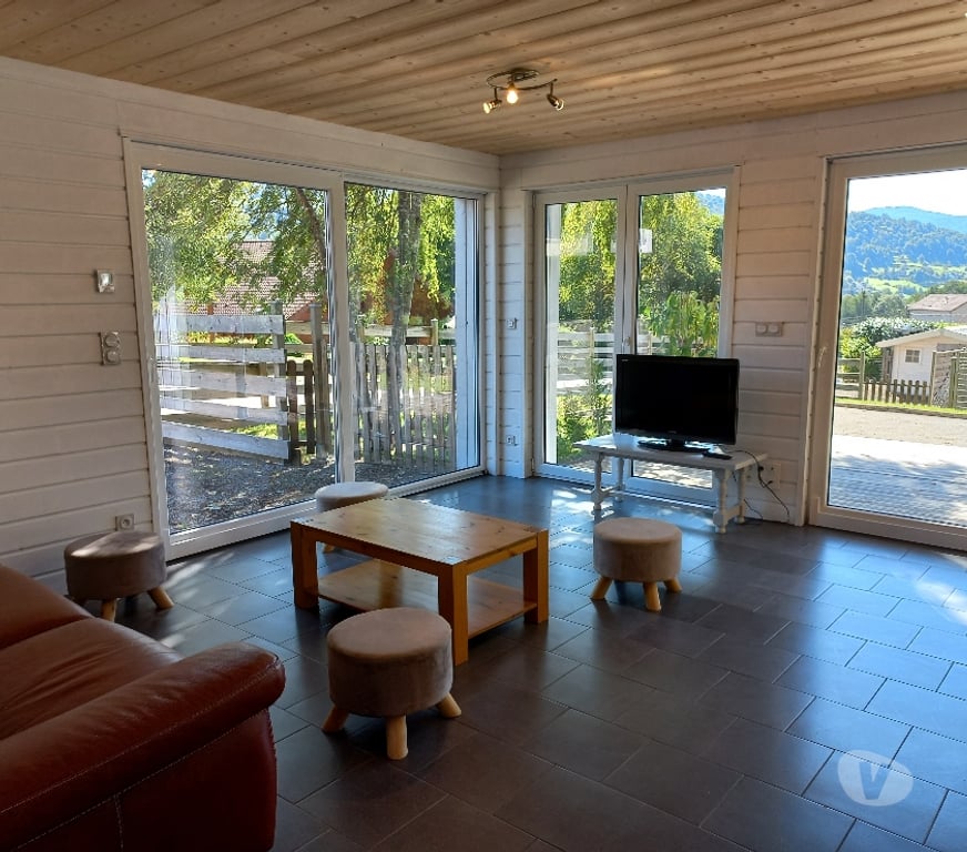 Annonce maison France - Photos Vivastreet LE MENIL (France-Vosges) - MAISON 2014 rénovée 2025