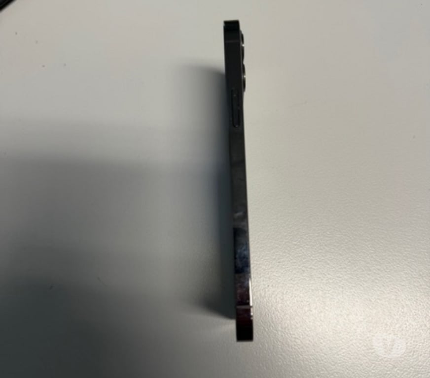 Téléphonie Gembloux Bossière - Photos Vivastreet A vendre Iphone 12 Pro 256 Go