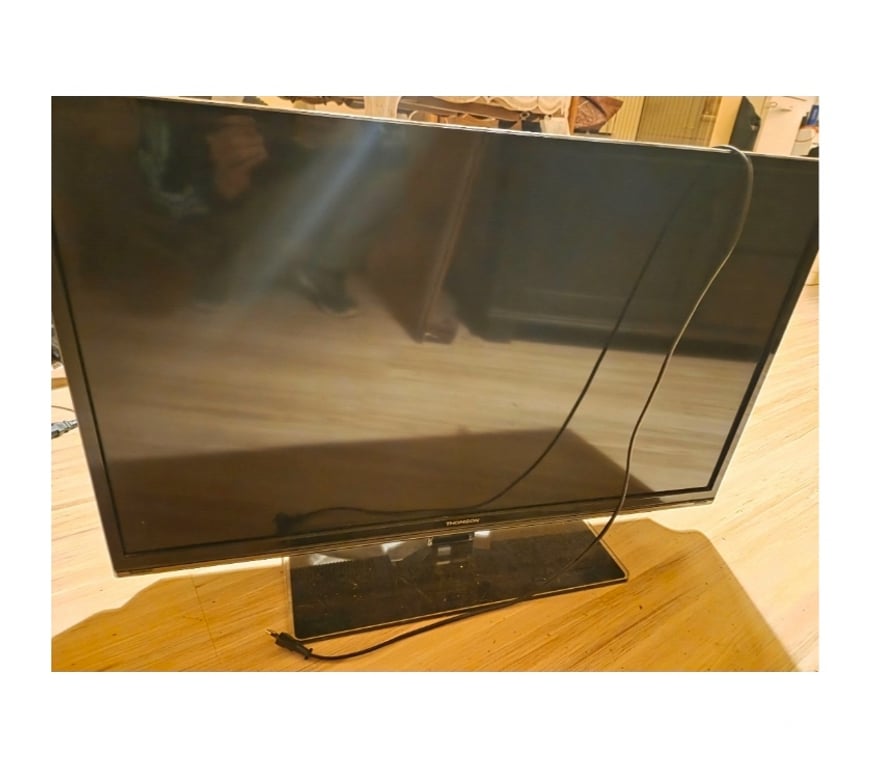 TV - Son - iPod Molenbeek-Saint-Jean - Photos Vivastreet TV FULLHD 2010 avec technologies 3d Active