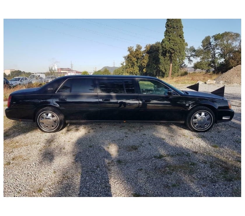Voiture à vendre Pont-de-Loup - Photos Vivastreet Cadillac Deville Superior 6 portes 9 places 4.7i v8 280CV AC