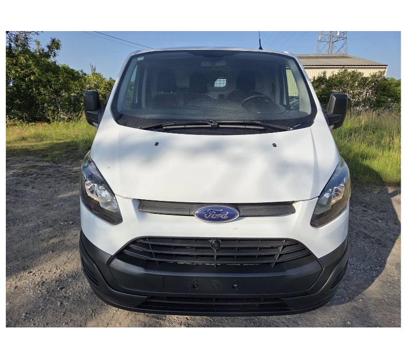 Véhicules commerciaux & utilitaires d'occasion Pont-de-Loup - Photos Vivastreet Ford Transit Custom L1h1 2.2tdci 110CV Nv Moteur 0km 3places