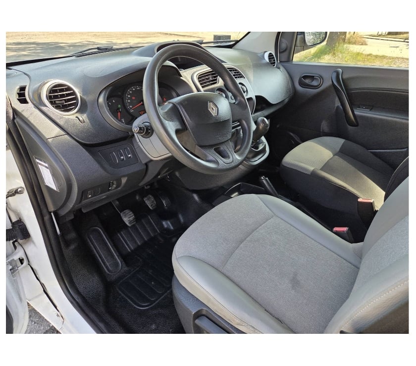 Véhicules commerciaux & utilitaires d'occasion Pont-de-Loup - Photos Vivastreet Renault Kangoo Maxi Double Cabine 81641km 1.5dci 90cv EURO6