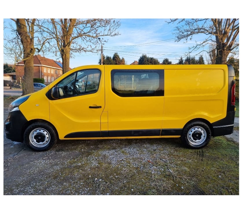 Véhicules commerciaux & utilitaires d'occasion Pont-de-Loup - Photos Vivastreet Opel Vivaro Maxi Double cabine 2019 1.6cdti Biturbo Gps Ac..