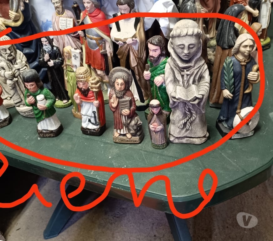 Collections Philippeville - Photos Vivastreet Vend statues religieuse