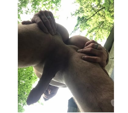 Rencontre gay - Photos Vivastreet Qui pour me rentrer sa langue dans mon cul