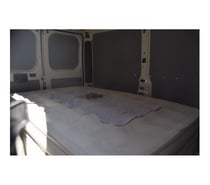 Je lèche chatte et cul dans ma camionnette