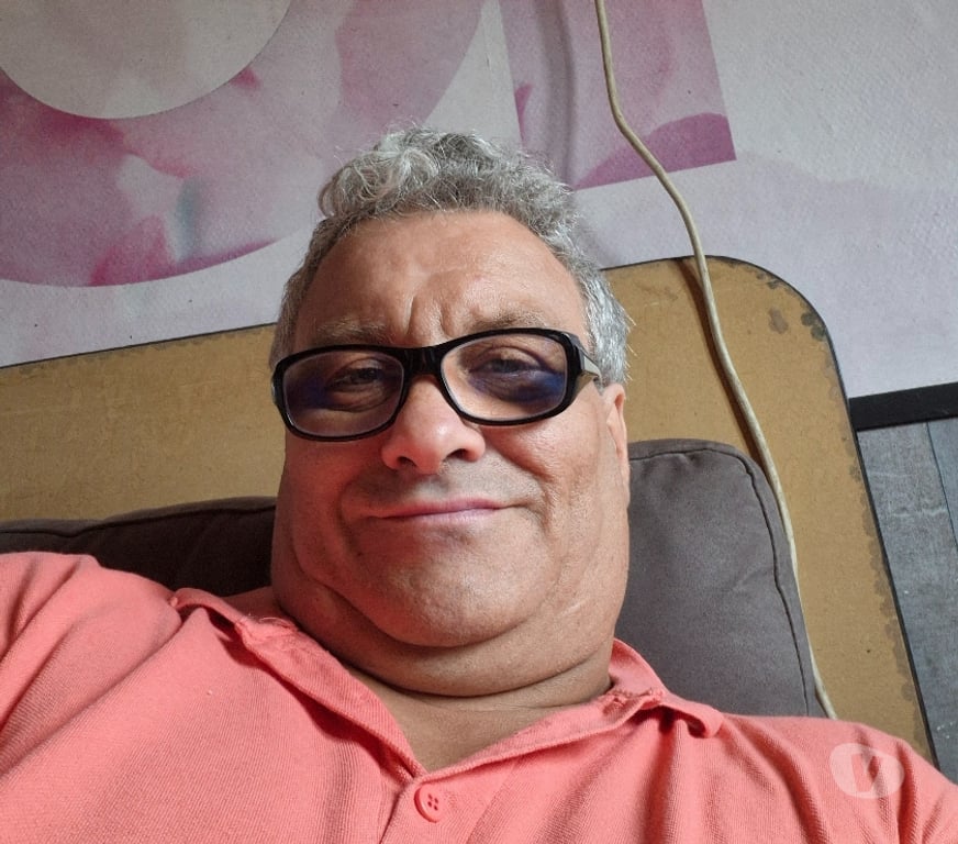 Hommes > Femmes Sambreville - Photos Vivastreet Recherche femme