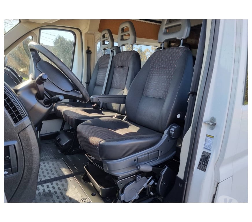 Véhicules commerciaux & utilitaires d'occasion Pont-de-Loup - Photos Vivastreet Peugeot Boxer L3h2 Double Cabine 7Places 2.2hdi 131cv 96kw..