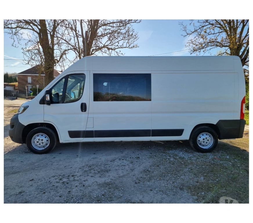 Véhicules commerciaux & utilitaires d'occasion Pont-de-Loup - Photos Vivastreet Peugeot Boxer L3h2 Double Cabine 7Places 2.2hdi 131cv 96kw..
