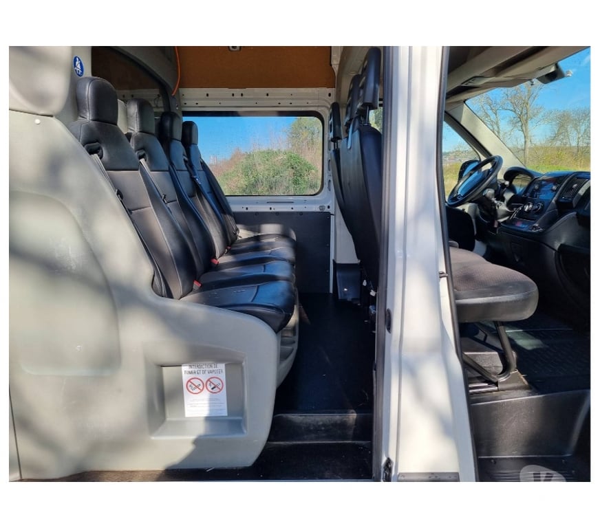 Véhicules commerciaux & utilitaires d'occasion Pont-de-Loup - Photos Vivastreet Peugeot Boxer L3h2 Double Cabine 7Places 2.2hdi 131cv 96kw..