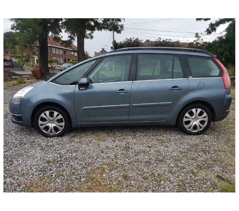 Voiture à vendre Pont-de-Loup - Photos Vivastreet Citroen Grand Picasso 7places 2.0HDI 136CV airco digital