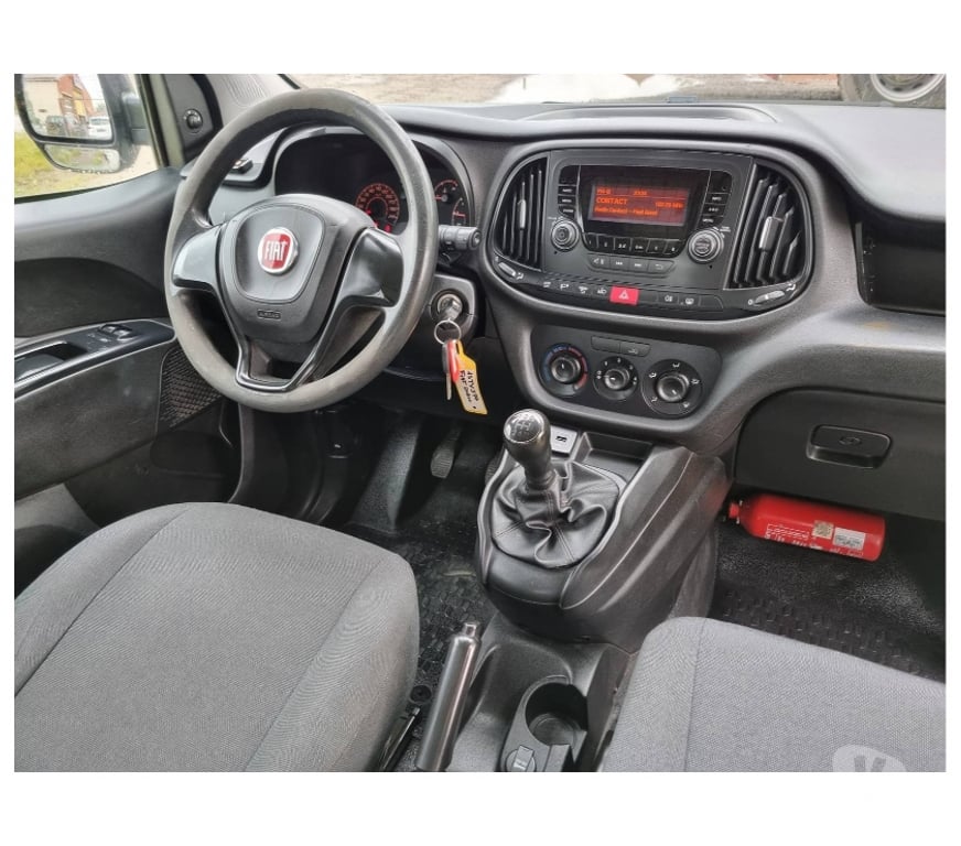 Véhicules commerciaux & utilitaires d'occasion Pont-de-Loup - Photos Vivastreet Fiat Doblo maxi long châssis 2017 euro6 1.3jtd 95cv 99090km