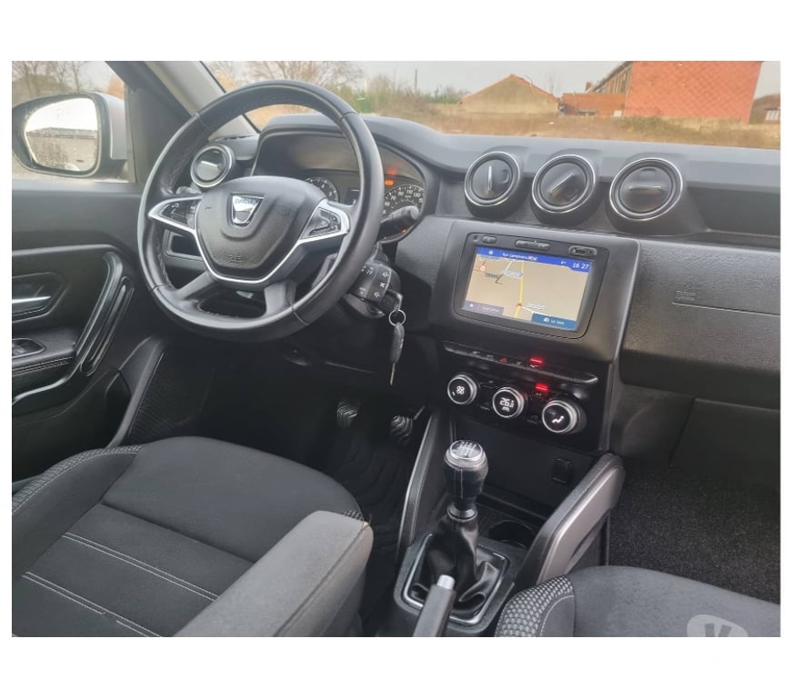 Voiture à vendre Aiseau - Photos Vivastreet Dacia Duster 2020 1.5dci 115cv 85kw 95000km Gps Airco Cruise