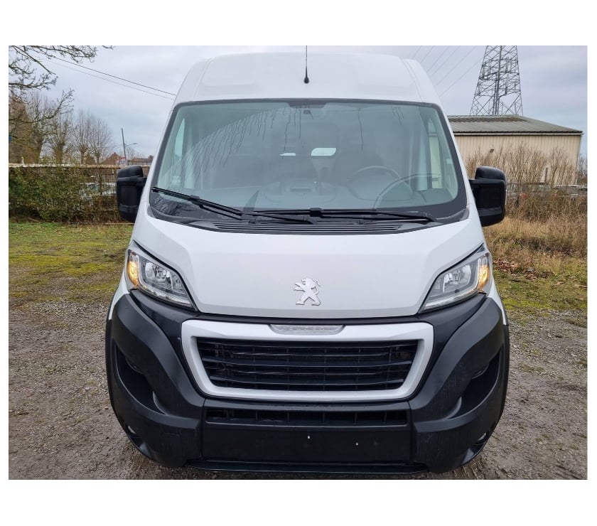 Véhicules commerciaux & utilitaires d'occasion Pont-de-Loup - Photos Vivastreet Peugeot Boxer L4 2018 2.0hdi 131cv Gps Airco Cruise Camera