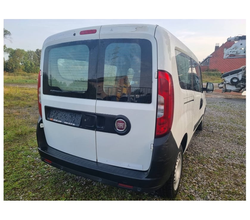 Véhicules commerciaux & utilitaires d'occasion Pont-de-Loup - Photos Vivastreet Fiat Doblo L2 long châssis 7 2017 Euro6 1.3jtd 95cv 93740KM