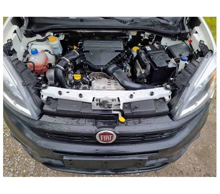Véhicules commerciaux & utilitaires d'occasion Pont-de-Loup - Photos Vivastreet Fiat Doblo L2 long châssis 8 2017 euro6 1.3jtd 95cv 86727km