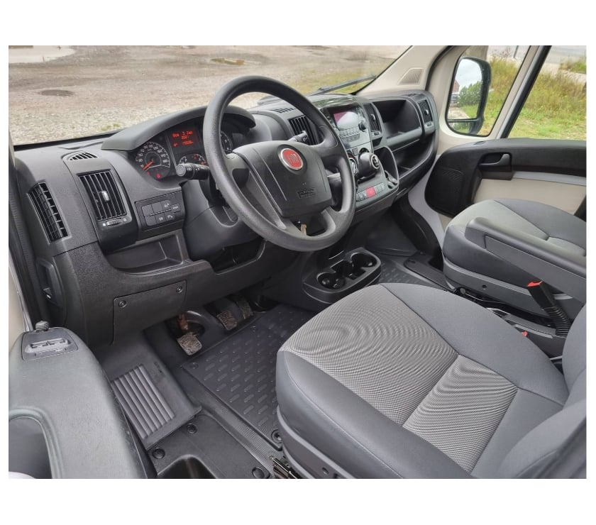 Véhicules commerciaux & utilitaires d'occasion Pont-de-Loup - Photos Vivastreet Fiat Ducato L3 12 2018 Euro6 2.0jtd 115cv Airco Radar Recul