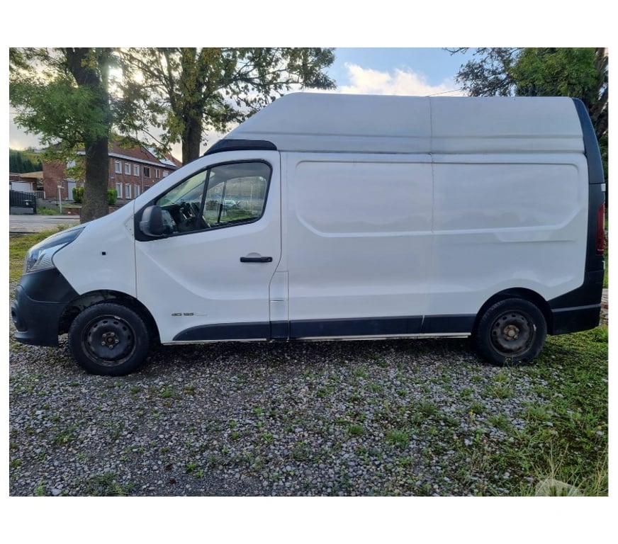 Véhicules commerciaux & utilitaires d'occasion Pont-de-Loup - Photos Vivastreet Renault Trafic L2H2 11 2017 EURO6 1.6DCI 125CV AIRCO CRUISE