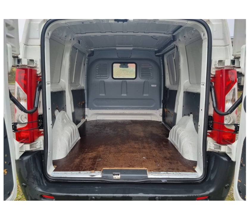 Véhicules commerciaux & utilitaires d'occasion Pont-de-Loup - Photos Vivastreet Fiat Scudo L1H1 12 2015 82000km 1.6hdi 90cv 66kw euro5