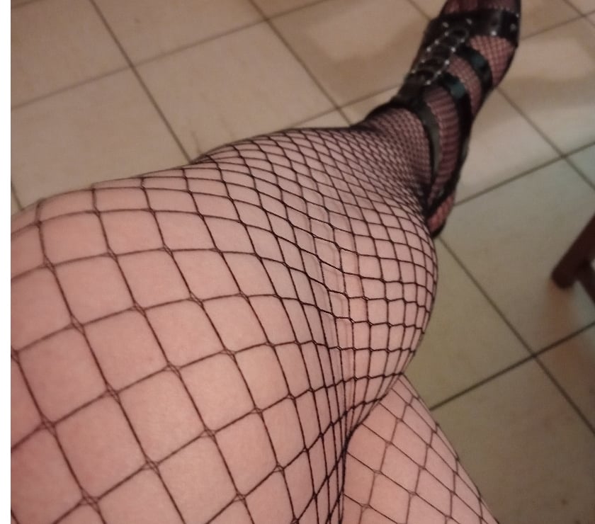 Rencontre gay - Photos Vivastreet Pour actif dominant et endurant donneur de jus